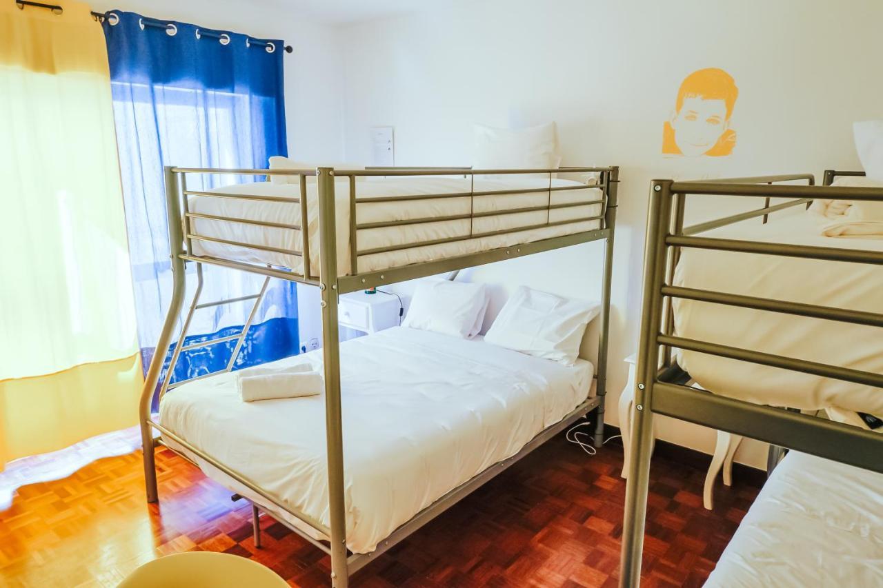 Help Yourself Hostels - Restelo Lisboa Eksteriør billede