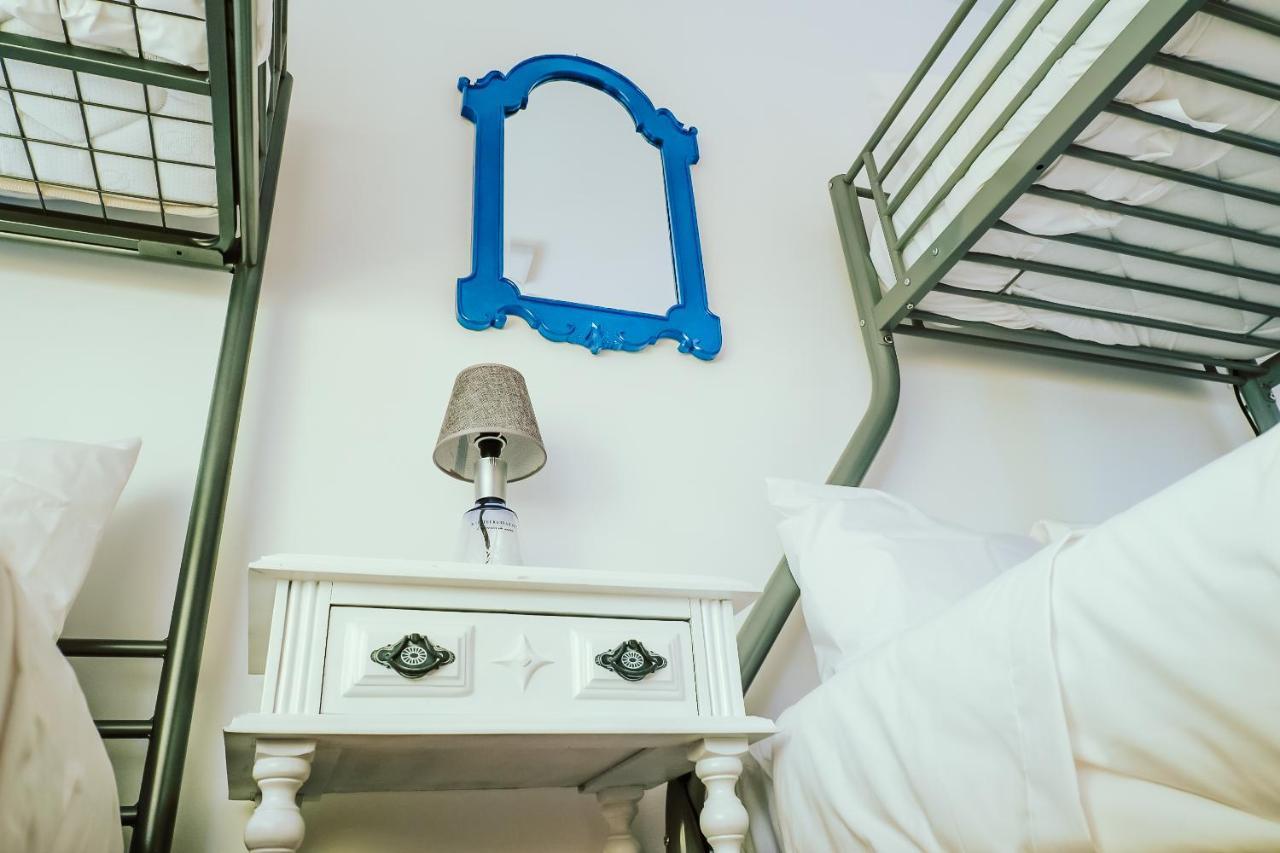 Help Yourself Hostels - Restelo Lisboa Eksteriør billede