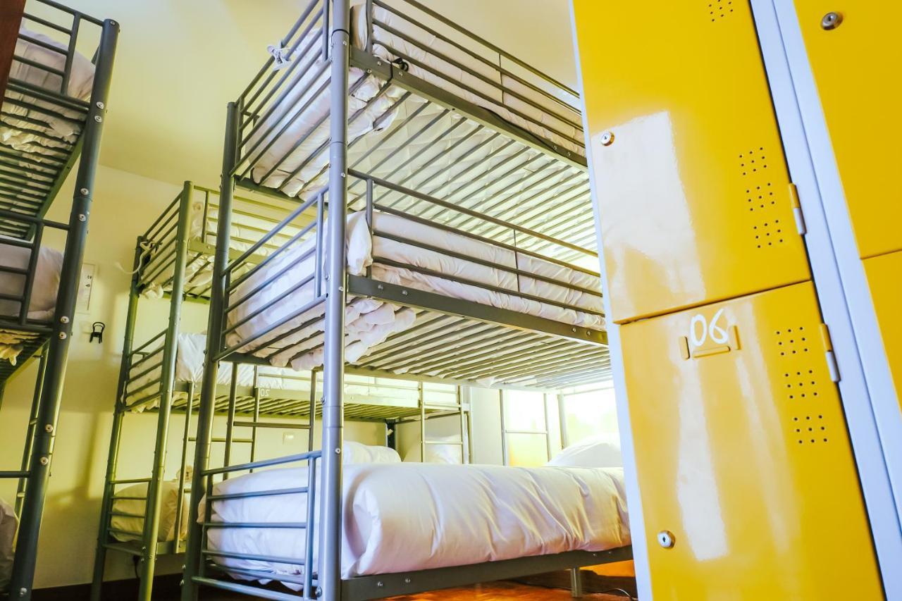 Help Yourself Hostels - Restelo Lisboa Eksteriør billede