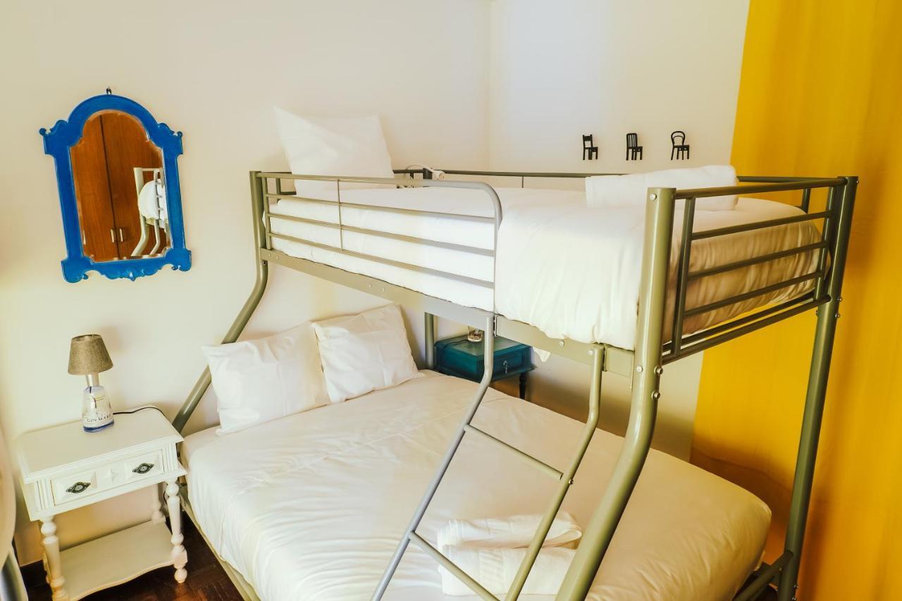 Help Yourself Hostels - Restelo Lisboa Eksteriør billede