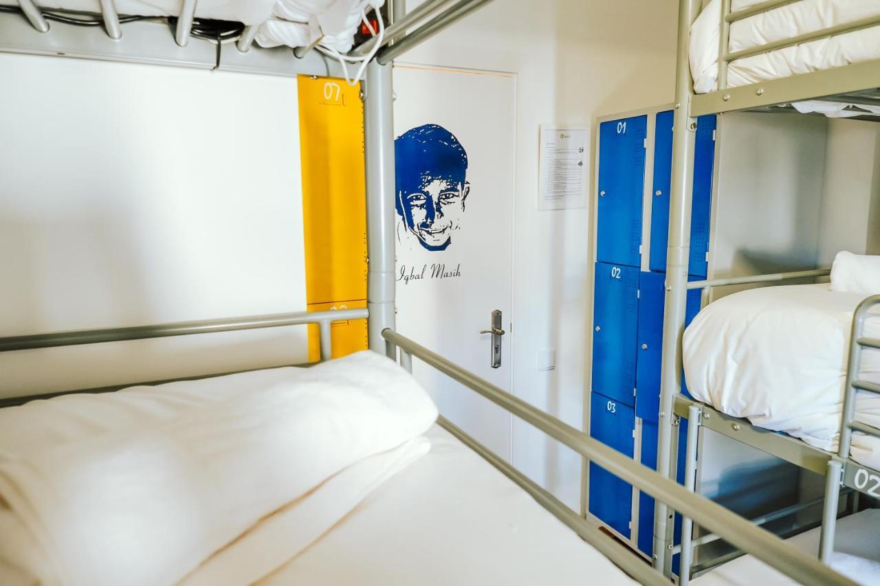 Help Yourself Hostels - Restelo Lisboa Eksteriør billede
